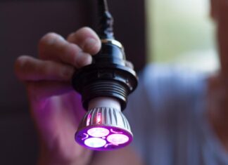 Изготовление кварцевой лампы в домашних условиях