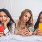 Запись друзей в телефоне: прикольные способы