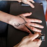 Маленькие татуировки для девушек: эскизы для руки