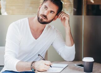 Заголовок: «Как заинтересовать мужчину сообщением»