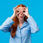 Снится что не могу открыть глаза: причины и решения