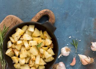 Капуста с картошкой без мяса: как приготовить