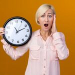 Часы показывают 00:00: значение времени