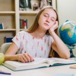 Сны о бывших одноклассниках: что они значат?