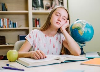 Сны о бывших одноклассниках: что они значат?