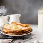 Блины из прокисшего молока и яиц