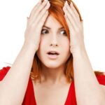 Примета: Прыщик на лбу у девушки