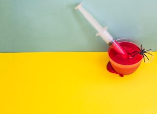 К чему снится говно с кровью