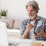 Как правильно написать человеку, который должен вам деньги