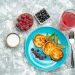 Сырники из творога на сковороде: рецепт ПП