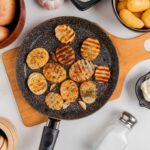 Жарка полуфабрикатных котлет на сковороде