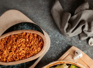 Лаваш и фарш: быстрые блюда на сковороде