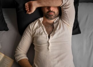 Заговор, чтобы присниться мужчине