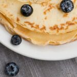 Ажурные тонкие блины на кефире с кипятком