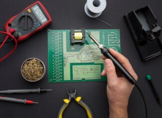 Собственноручный импульсный лабораторный блок питания