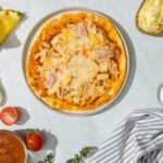 Рецепт пиццы с ананасами и курицей