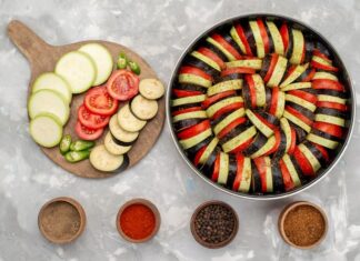 Баклажаны и кабачки на зиму: простая и вкусная закуска