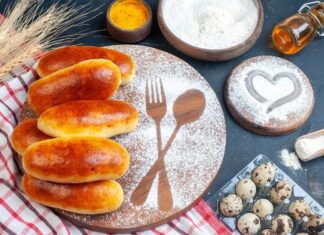 Пирожки на дрожжах в духовке на молоке