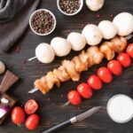 Шашлык из курицы на шпажках в духовке