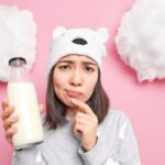 Кефир во сне: что он сулит женщине