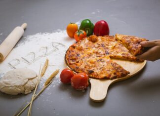 Пицца на сковороде за 10 минут