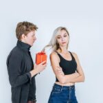 Как правильно расспросить подругу о парне