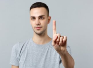 Короткие пальцы у мужчины: что они значат?