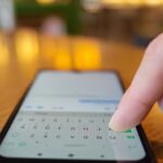 Как поставить номер на клавиатуре телефона