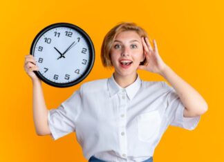 Символизм времени на часах 17:17