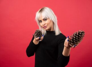 Репейник в волосах: значение сна