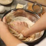 Дрожжевое тесто на кефире: рецепт