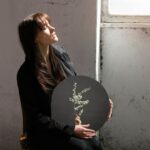 Красивый статус со смыслом для женщины