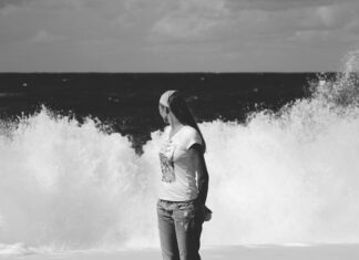 Сны о волнах: что они значат?