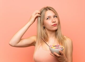 Волосы в еде во сне: значение для женщин