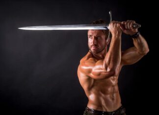 Король мечей в перевернутом положении: толкование