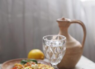 Дрожжевые блины на воде: простой рецепт