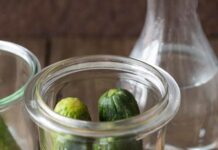 Соленые огурцы с горчицей на зиму