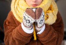 Шарф спицами: быстрый и простой способ связать