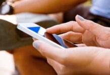 Открытие сканера в приложении ВКонтакте