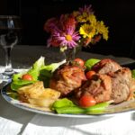 Праздничное мясное блюдо на ваш стол