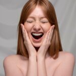 Улыбка как источник радости