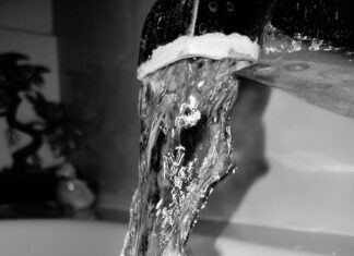 Сон: вода течет из труб