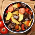 Овощи с говядиной в мультиварке