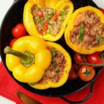 Фаршированный перец в духовке: половинки с мясом