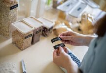 Как получить заказ в почтомате Халва