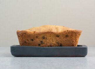 Бисквит в микроволновке без молока