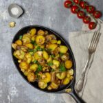 Картошка с мясом на сковороде: рецепт