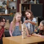 Игры для троих дома: лучшие варианты