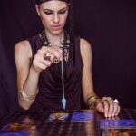 Паж Жезлов: Знак Зодиака