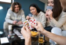 Игры с картами 36: 36 способов весело провести время